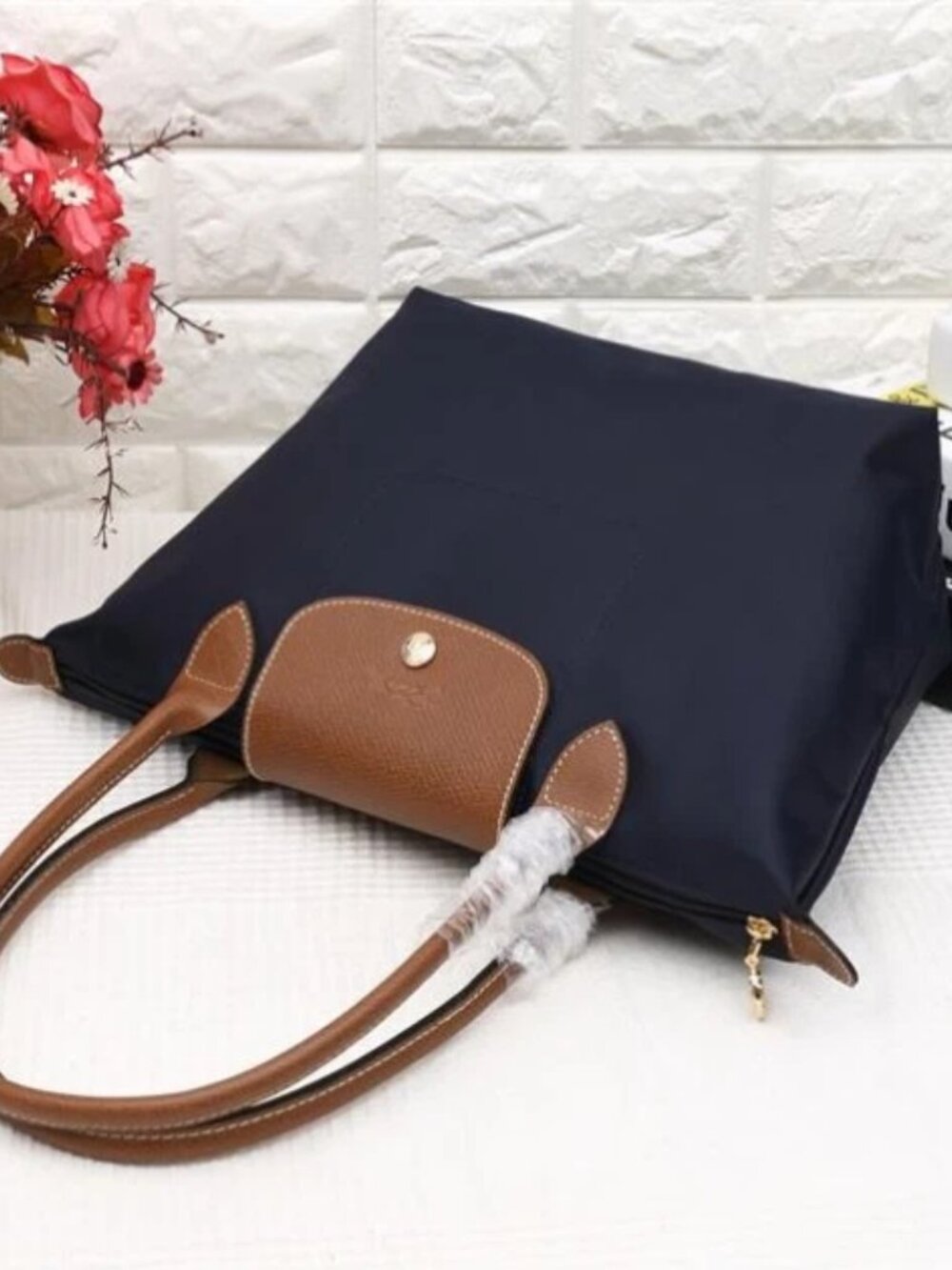 Foldable Tote • Blue • Everyday Handbag - Picture 4 of 10